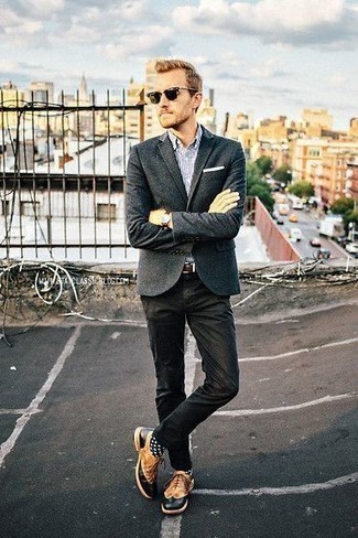 Tobacco Leather Brogues Outfits: For a casually classic menswear style, consider wearing a charcoal wool blazer and black chinos — these two pieces work perfectly well together. Put a classier spin on your ensemble by sporting a pair of tobacco leather brogues.