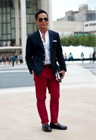 Burgundy Chinos Smart Casual Outfits: Go for a pared down but dapper choice teaming a navy blazer and burgundy chinos. To give your overall look a dressier aesthetic, why not complement this ensemble with a pair of black leather loafers?