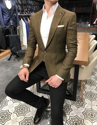 Olive Wool Blazer Outfits For Men: For a classic and casual menswear style, team an olive wool blazer with black chinos — these items fit really nice together. Puzzled as to how to finish this outfit? Rock a pair of black suede chelsea boots to polish it off.