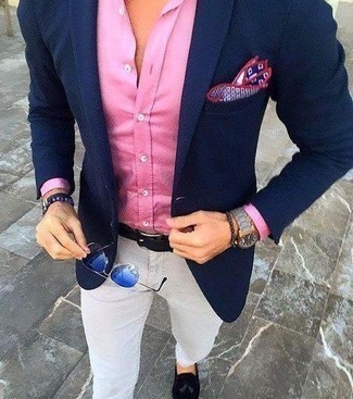 Blue Sunglasses Outfits For Men: This casual combination of a navy blazer and blue sunglasses is a goofproof option when you need to look stylish but have no time to spare. Why not complete your look with black suede tassel loafers for an added touch of style?