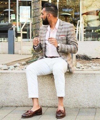 Pink Dress Shirt Outfits For Men: For a casually sleek outfit, consider teaming a pink dress shirt with white chinos — these pieces play pretty good together. Puzzled as to how to complete your getup? Wear brown leather tassel loafers to smarten it up.