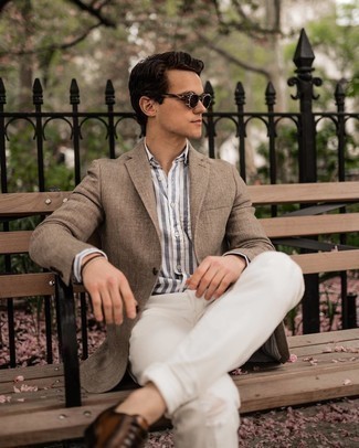 Tan Herringbone Blazer Outfits For Men: A tan herringbone blazer and white chinos are the kind of effortlessly smart items that you can wear for years to come. To add a little depth to this look, add a pair of brown leather oxford shoes to the mix.