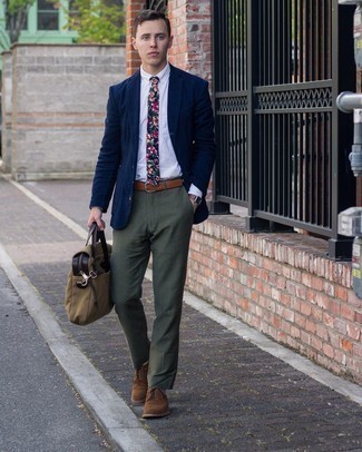 Brown Suede Brogues Outfits: This combo of a navy blazer and dark green chinos is a fail-safe option when you need to look seriously stylish but have zero time to dress up. A pair of brown suede brogues easily classes up any getup.