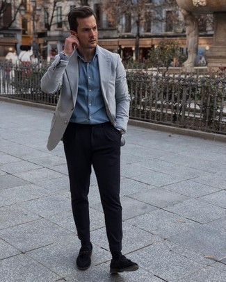 Grey Blazer Outfits For Men: When the occasion calls for an effortlessly sleek ensemble, consider teaming a grey blazer with black chinos. A nice pair of black suede tassel loafers is the simplest way to infuse a dash of sophistication into this ensemble.