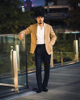 Blazer Outfits For Men: A blazer and black dress pants are absolute wardrobe heroes if you're piecing together a sharp wardrobe that matches up to the highest sartorial standards. Black suede loafers integrate nicely within a myriad of looks.