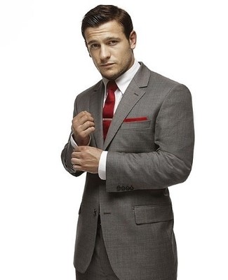 Red Tie Summer Outfits For Men: Solid proof that a grey blazer and a red tie look amazing when you team them together in a sophisticated ensemble for a modern man. Clearly, it's easier to work through a roasting hot warm weather afternoon in a cool getup like this.