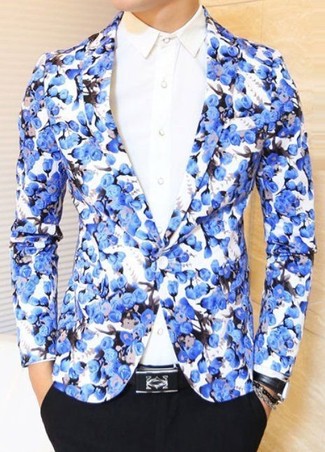 White and Blue Blazer Outfits For Men: Putting together a white and blue blazer and black dress pants will allow you to show off your outfit coordination expertise.