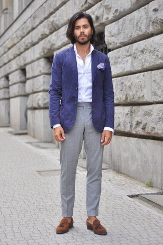 Grey Dress Pants with Blue Cotton Blazer Outfits For Men (3 ideas
