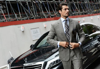 For refined style with a clear fashion twist, team a grey blazer with grey dress pants.