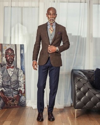 Men's Brown Blazer, White and Navy Gingham Dress Shirt, Navy Dress Pants, Burgundy Leather Oxford Shoes