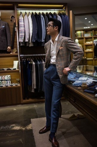 Orange Pocket Square Outfits: Choose a brown gingham blazer and an orange pocket square if you're hunting for a look idea that is all about relaxed casual cool. To add elegance to your look, finish with burgundy leather loafers.