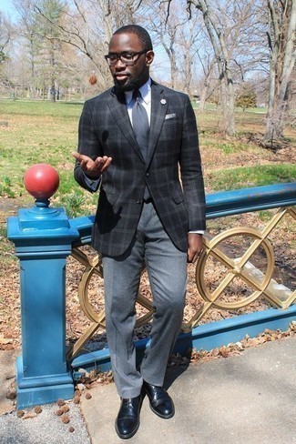 Charcoal Pocket Square Dressy Outfits: This combination of a charcoal plaid blazer and a charcoal pocket square is hard proof that a safe casual outfit doesn't have to be boring. If you want to immediately dial up this getup with footwear, add black leather derby shoes to the mix.