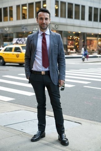 Burgundy Tie Outfits For Men: To look like a modern gentleman, try pairing a blue blazer with a burgundy tie. Feeling creative today? Change things up a bit with a pair of black leather double monks.