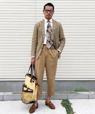 Yellow Canvas Tote Bag Outfits For Men: Make a tan blazer and a yellow canvas tote bag your outfit choice if you seek to look cool and relaxed without spending too much time. To give your overall ensemble a dressier spin, why not complement your ensemble with a pair of brown suede loafers?