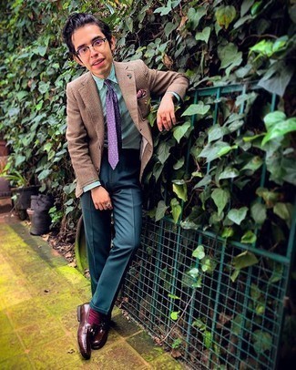 Purple Print Tie Outfits For Men: Consider pairing a tan houndstooth blazer with a purple print tie and you're guaranteed to turn every head in the proximity. Burgundy leather loafers are a welcome complement for this ensemble.