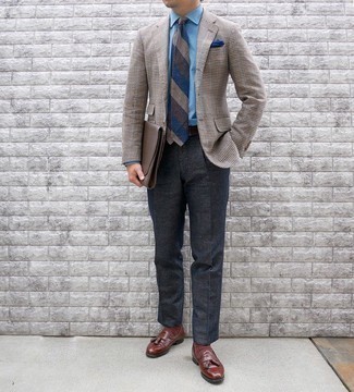 Charcoal Dress Pants Outfits For Men: A beige houndstooth blazer and charcoal dress pants are a refined getup that every dapper guy should have in his collection. Brown leather tassel loafers look great finishing off this ensemble.