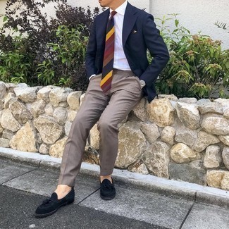 Navy Suede Tassel Loafers Outfits: Without any doubt, you'll look handsome and stylish in a navy blazer and brown dress pants. The whole getup comes together really well if you introduce a pair of navy suede tassel loafers to the equation.