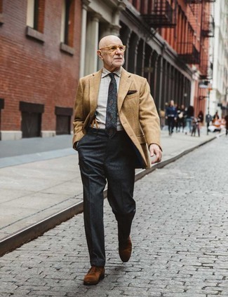 Blue Suspenders Outfits: Opt for a tan blazer and blue suspenders to create an urban and stylish outfit. Inject this outfit with an added touch of style by finishing with brown suede oxford shoes.