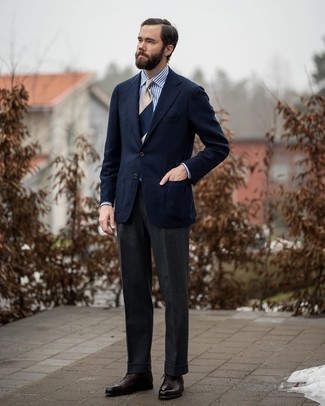 Navy Wool Blazer Dressy Outfits For Men: No doubt, you'll look handsome and stylish in a navy wool blazer and charcoal wool dress pants. For extra style points, complement your look with a pair of dark brown leather oxford shoes.