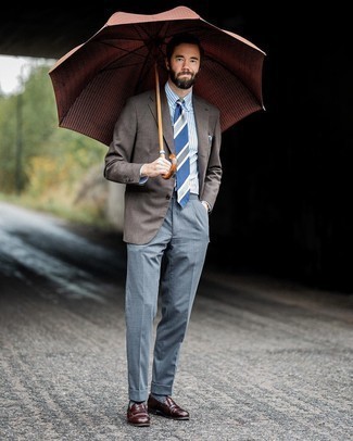 Light Blue Pocket Square Outfits: You'll be surprised at how easy it is for any gentleman to throw together a casual ensemble like this. Just a brown blazer teamed with a light blue pocket square. If you want to effortlessly smarten up your ensemble with a pair of shoes, why not introduce a pair of dark brown leather loafers to the equation?