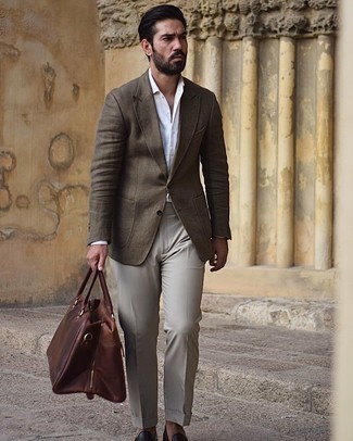 Brown Wool Blazer Outfits For Men: This combination of a brown wool blazer and grey dress pants comes in useful when you need to look incredibly stylish. A pair of black leather loafers is a wonderful choice to complete this look.