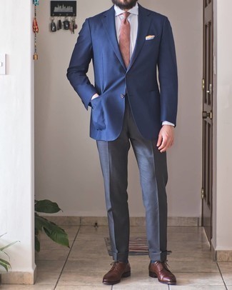 Light Blue Pocket Square Outfits: Breathe style into your current styling repertoire with a navy blazer and a light blue pocket square. To add a bit of depth to your ensemble, complement your look with a pair of brown leather derby shoes.