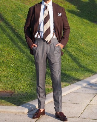 Dark Brown Horizontal Striped Tie Outfits For Men: Try teaming a dark brown wool blazer with a dark brown horizontal striped tie and you'll ooze class and polish. Throw a pair of dark brown leather tassel loafers into the mix for extra fashion points.