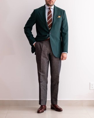 Brown Horizontal Striped Tie Outfits For Men: For an outfit that's elegant and camera-worthy, dress in a dark green blazer and a brown horizontal striped tie. Dark brown leather loafers are a smart option to complement this ensemble.