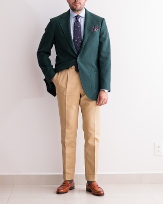 Khaki Dress Pants Outfits For Men: Opt for a dark green blazer and khaki dress pants for an extra smart look. A pair of tobacco leather loafers rounds off this look quite nicely.