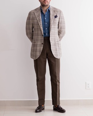 Tan Plaid Blazer Outfits For Men: You'll be surprised at how extremely easy it is to pull together this elegant menswear style. Just a tan plaid blazer and dark brown dress pants. Dark brown leather tassel loafers are a stylish accompaniment to this outfit.