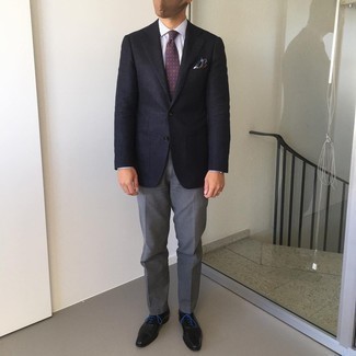 Navy Wool Blazer Outfits For Men: Wear a navy wool blazer with grey dress pants - this look is bound to make women go weak in the knees. Our favorite of a countless number of ways to finish this ensemble is with a pair of black leather oxford shoes.