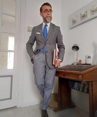 Blue Polka Dot Tie Outfits For Men: To look like a real gentleman, wear a grey horizontal striped blazer with a blue polka dot tie. Black leather tassel loafers are a stylish addition for this look.