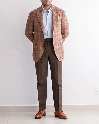 Brown Leather Brogues Outfits: You'll be amazed at how extremely easy it is to throw together this polished look. Just a brown plaid blazer and dark brown dress pants. The whole outfit comes together wonderfully when you complement this getup with brown leather brogues.