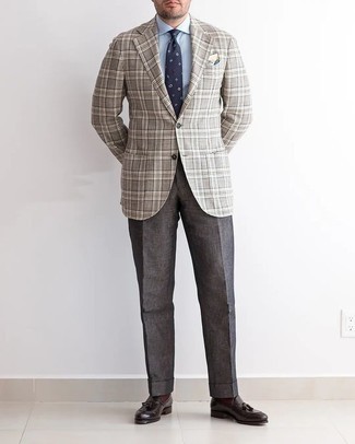 Burgundy Socks Outfits For Men: This is hard proof that a grey plaid blazer and burgundy socks look amazing when you team them up in a bold casual ensemble. Add a pair of dark brown leather tassel loafers to the equation for an added dose of style.