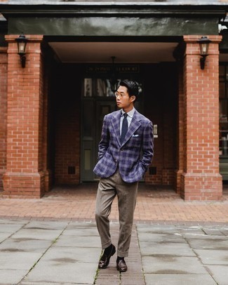 Men's Outfits 2021: Pair a violet plaid blazer with brown wool dress pants for truly sharp attire. Our favorite of an infinite number of ways to round off this ensemble is with dark brown leather loafers.