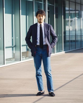 Navy Blazer Outfits For Men: Combining a navy blazer and blue jeans is a surefire way to inject style into your styling routine. To give your getup a more elegant spin, why not complete this outfit with a pair of black velvet tassel loafers?