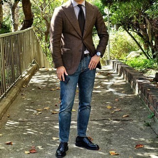 Brown Wool Blazer Outfits For Men: This pairing of a brown wool blazer and navy jeans is a must-try casually sophisticated ensemble for any modern guy. For something more on the smart end to round off this getup, complete this ensemble with black leather derby shoes.