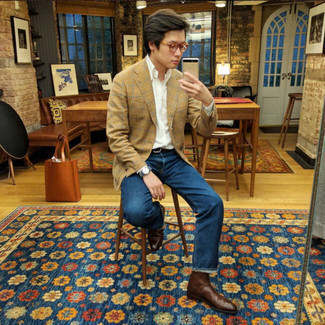 Tobacco Leather Chelsea Boots Outfits For Men: A tan houndstooth blazer and navy jeans combined together are the ideal outfit for gents who prefer casual combos. You can get a little creative when it comes to shoes and add a pair of tobacco leather chelsea boots to the mix.