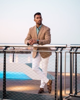 Tan Wool Blazer Outfits For Men: For a safe classic and casual option, you can't go wrong with this combination of a tan wool blazer and white jeans. Go the extra mile and shake up your getup by slipping into a pair of dark brown leather tassel loafers.