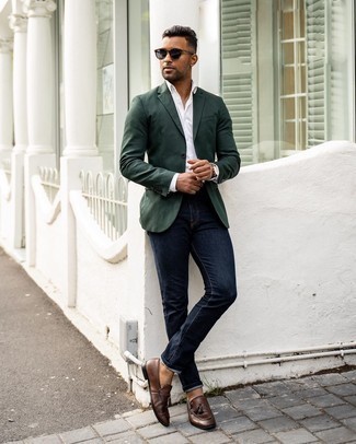 Grey Sunglasses Outfits For Men: This relaxed combo of a dark green blazer and grey sunglasses is a winning option when you need to look nice in a flash. Balance out this outfit with a more polished kind of footwear, like these dark brown leather tassel loafers.