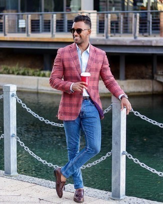 Red Watch Outfits For Men: Who said you can't make a stylish statement with a bold casual outfit? That's easy in a hot pink plaid blazer and a red watch. Let your styling skills truly shine by finishing off this outfit with dark brown leather tassel loafers.