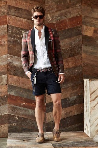 Dark Brown Plaid Blazer Outfits For Men: Combining a dark brown plaid blazer and black shorts will hallmark your skills in men's fashion even on lazy days. Complement this getup with a pair of brown leather monks to easily ramp up the classy factor of any ensemble.