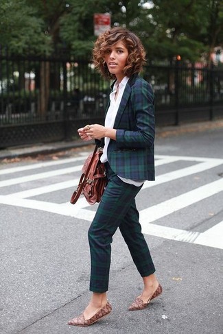 Navy and Green Plaid Pants Outfits For Women (17 ideas & outfits