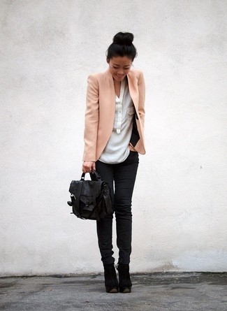 Hot Pink Blazer Outfits For Women: A hot pink blazer and black skinny jeans are a go-to pairing for many style-savvy women. Let your outfit coordination skills truly shine by finishing with black suede ankle boots.