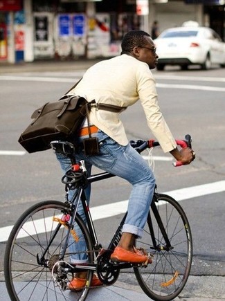Men's Yellow Blazer, Light Blue Ripped Jeans, Orange Suede Boat Shoes, Dark Brown Leather Messenger Bag