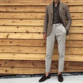Dark Brown Suspenders Outfits: If you prefer a more laid-back approach to dressing up, why not pair a brown houndstooth blazer with dark brown suspenders? Round off with dark brown suede loafers to power up your ensemble.