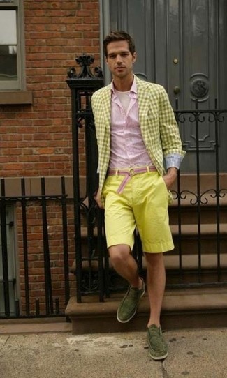 Yellow Gingham Blazer Outfits For Men: Pair a yellow gingham blazer with yellow shorts to achieve a truly sharp and current casual outfit. If you want to effortlessly up the ante of your outfit with one piece, why not introduce olive suede loafers to the equation?