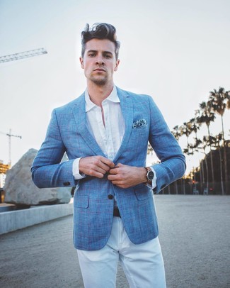 Light Blue Plaid Blazer Outfits For Men: One of the most popular ways for a man to style out a light blue plaid blazer is to combine it with white jeans in an off-duty look.