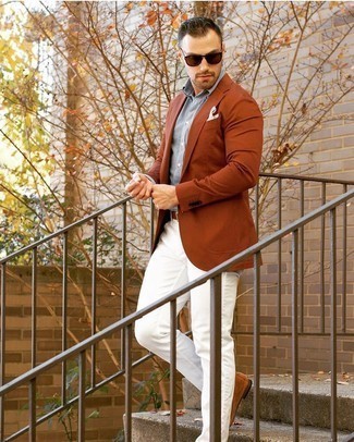 Brown Suede Casual Boots Outfits For Men: This outfit with a tobacco blazer and white jeans isn't a hard one to score and easy to adapt. If you're not sure how to finish off, complete your ensemble with a pair of brown suede casual boots.