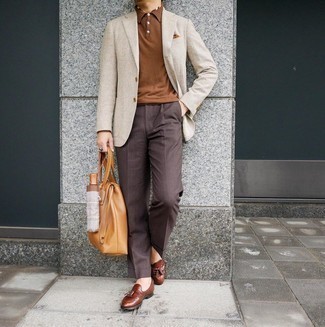 Tobacco Leather Tote Bag Outfits For Men: This is hard proof that a beige wool blazer and a tobacco leather tote bag are amazing together in a relaxed casual getup. For something more on the classier end to finish this look, add a pair of brown leather tassel loafers to the equation.